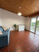 7 seats, 200 meters from the sea