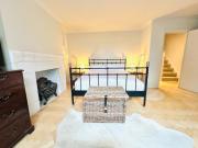 Notting Hill Newly Decorated 3-Bedrooms with large Private Garden