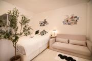 Petite Maison 홍대입구, 신촌 Hongdae