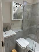 Top East Horsley