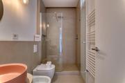 Xenia Milan - 2 room apartment in Pietro Custodi 10