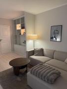 Modern 1BR In Prime Downtown Location