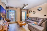 Old town balcony apartment