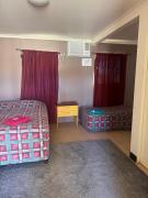 Top Cloncurry