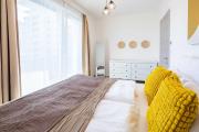 Central - Balcony - Cozy - Easy Stay