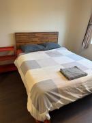 Large Private Room Near Meta & Tech Hubs