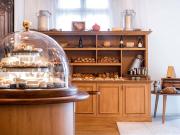 Top Chantilly