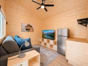 Tiny Home Retreat at Mt Rainier with Hot Tub & Sauna