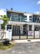 Spacious Family Homestay Near Airport & Beach