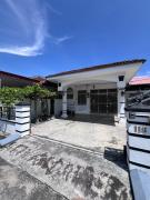 Top Pantai Remis