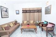 Aradhanas Home Stay Near Taj Mahal