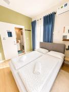 Smart Comfort Deluxe N1 private Balcony Bathroom Beach 250m Marina Port 800m