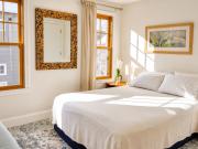 Elegant Cambridge Room, Short Walk to Harvard
