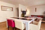 Bright and unoverlooked apartment