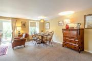 Top Coldstream
