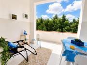 Riva Home Il tuo angolo di paradiso in Sicilia ti aspetta! Prenota ora e vivi la magia del Mediterraneo!"