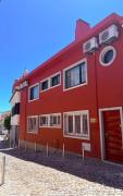 Cascais Cosy Home - Rooms with Private Bathroom