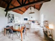 Panoramic Cottage in Champagne