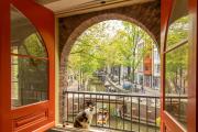 The Orange Canals Suite