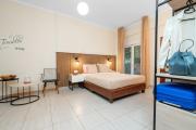 Stratos Hotel