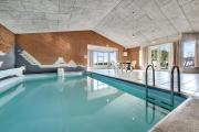 Holiday home for 12 people with indoor pool