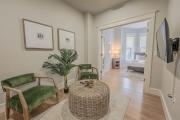Bright Newbury Street 1 Bedroom Apartment