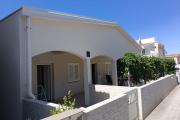 Family friendly seaside apartments Vir - 26984