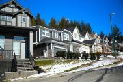 Mountain Views, Premium Coquitlam Stay, Minutes to Transit