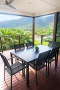 Top Cannonvale