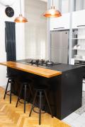 Elegant Vintage Apartment