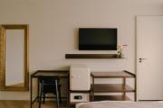 Boutique Hotel Herbergh Amsterdam Airport FREE PARKING