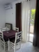 Top Ksamil