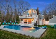Top East Hampton