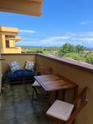 Una Piscina sul Mare Apartment