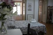 Golden Rome Studio Apartment