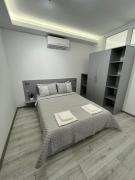 Violets Apartments