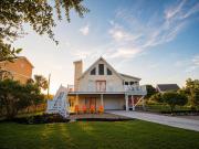 Top Emerald Isle