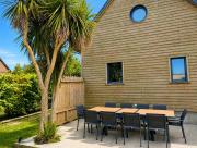Grand chalet de bord de mer