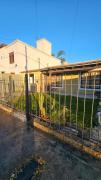 Monoambiente con jardin y patio