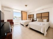 Zona Dorada Living
