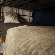 Bunk bed Apt