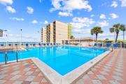 Top Carillon Beach