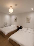 New Special Offer Line 6 5minute walk from Itaewon Station Olim Modeling Private Use Gyeongbokgung Palace Myeongdong Gangnam