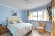 Top Dyffryn