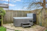 Top Axbridge