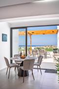 Top Paralimni