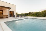 Villa Nati - 3 bedrooms brand new villa for relaxation