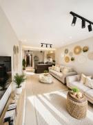 Chic Stays - Boho 2BR Lagoon View - Azha