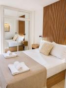 Iris Beach 216