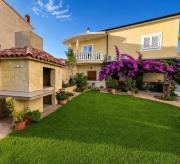 Apartments Grubelić - Garden & Grill
